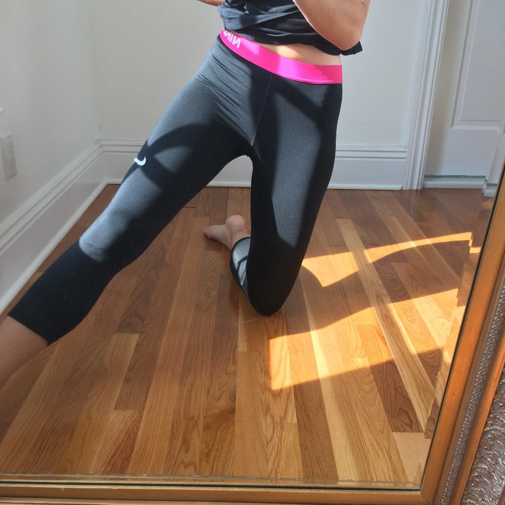 Nike Pro Black Leggings Pink Waist 4/6 sz small